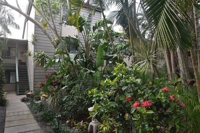 Building Photo - 1609 Bayhouse Point Dr Unit 130