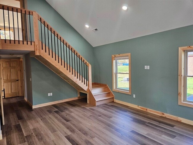 Photo - 19 Steele Dr