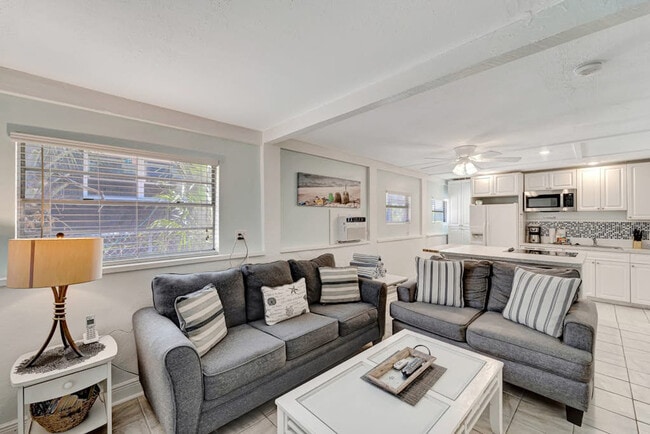 Building Photo - 3018 Gulf Dr Unit SI ID1591382P