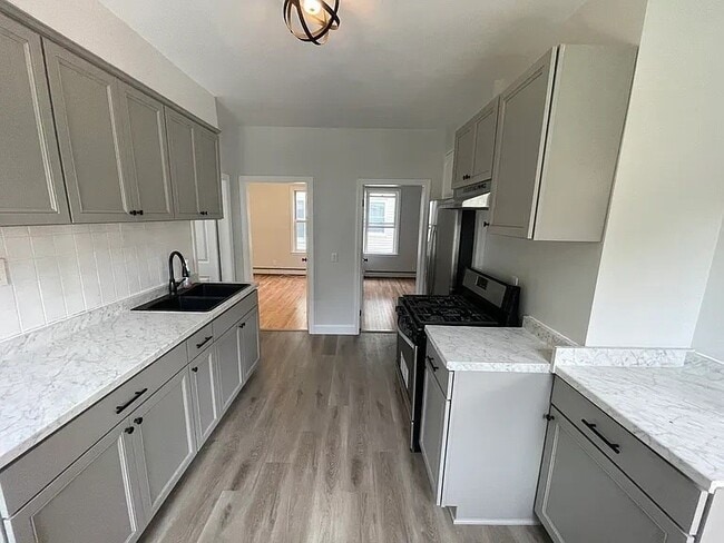 Photo - 60 Concord St