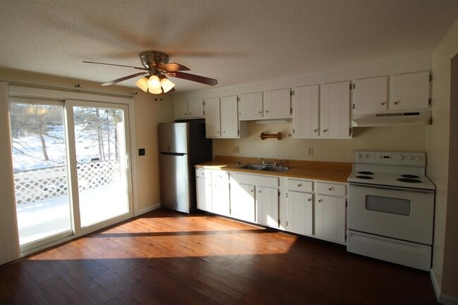 Photo - 90 Franklin St Unit 2