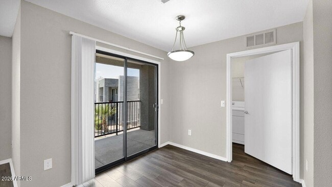 Photo - 5611 S 32nd St Unit 2