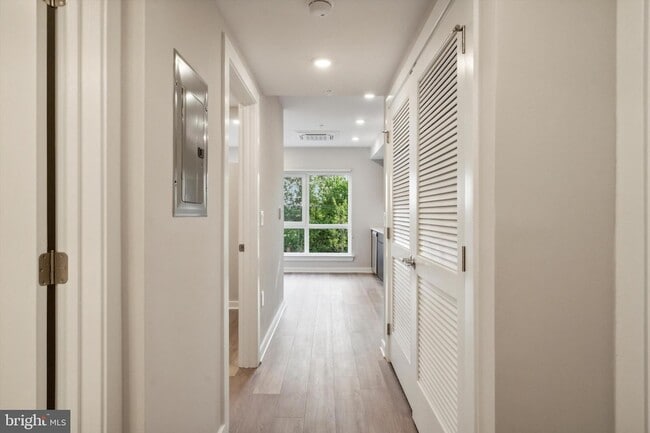 Photo - 3449 Scotts Ln Unit A410