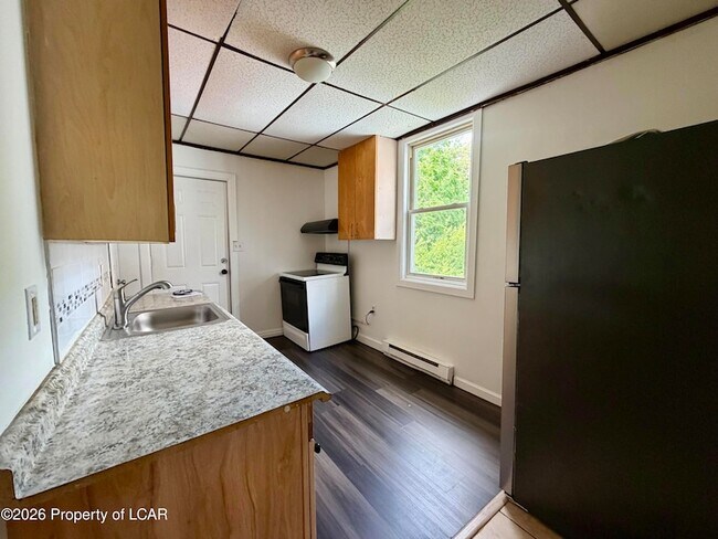 Photo - 1411 Monsey Ave Unit B