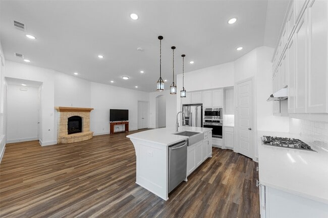 Photo - 2025 St Andrews Dr