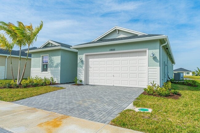 Photo - 13885 SE Riversway St