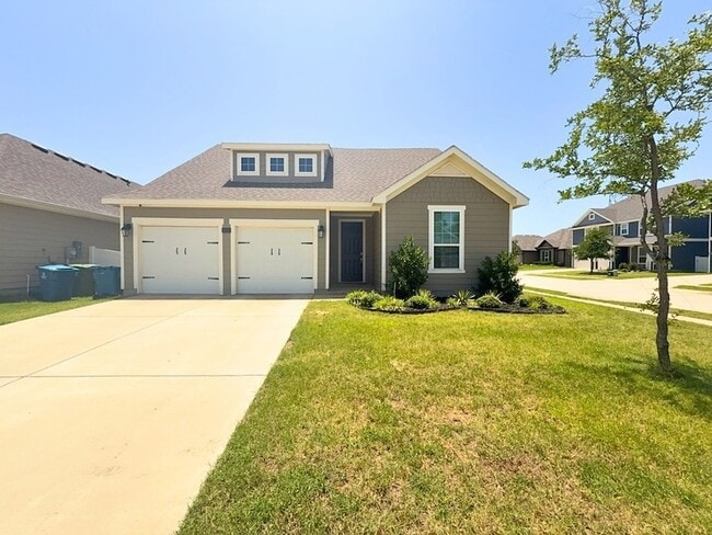 Building Photo - 8978 Fair Oaks Dr