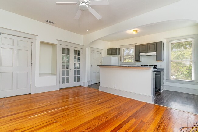 Photo - 1230 Kings Hwy Unit 4