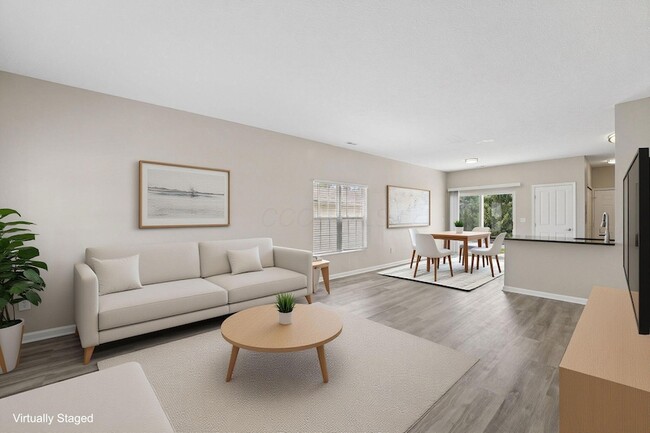 Photo - 2068 Opal St