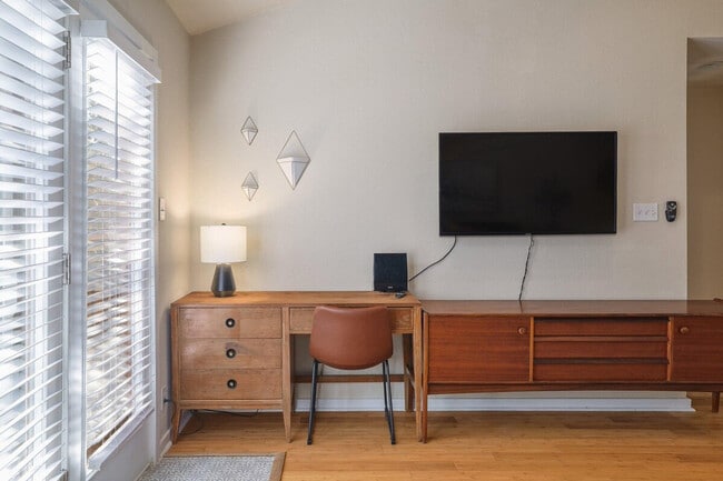 Photo - 1601A Southgate Cir Unit ID1335081P