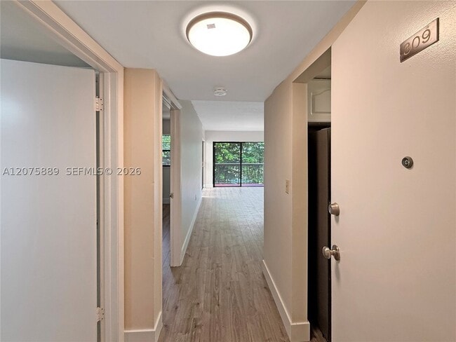 Photo - 995 SW 84th Ave Unit 309
