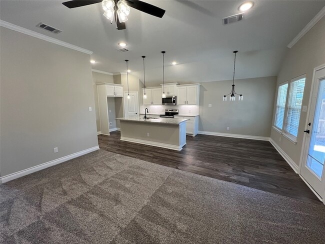 Photo - 708 Hardaway Ln