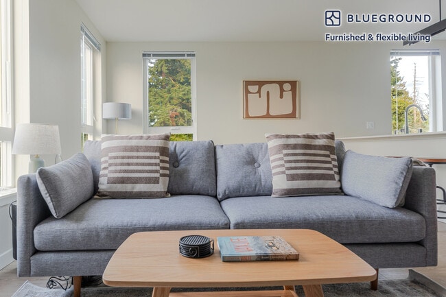 Photo - 18004 Midvale Ave N Unit FL5-ID931