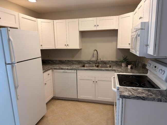 Photo - 125 SE Millwood Terrace