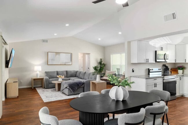 Building Photo - 1941 Tidewater Ct Unit ID1234472P