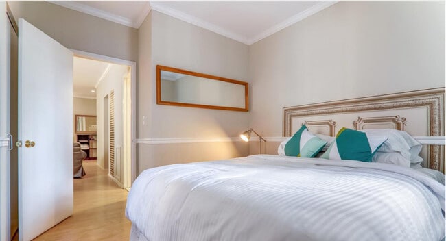 Photo - 1844 Columbia Rd NW Unit ID678P