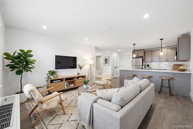 Photo - 180 Deer Park Ave Unit 302