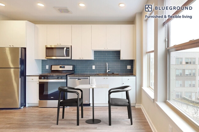 Photo - 79 Alexander St Unit FL3-ID3480A