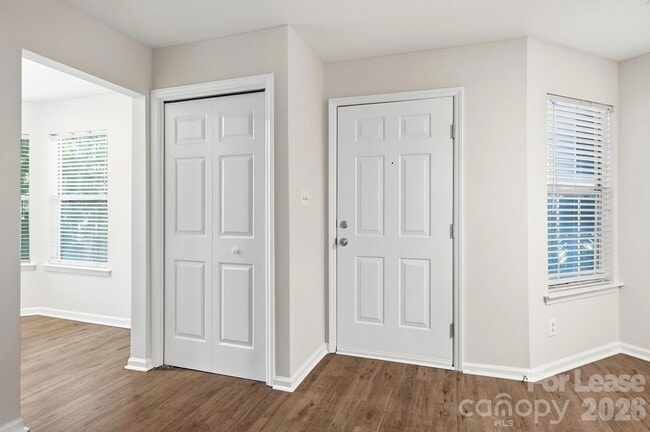 Photo - 6000 Gray Gate Ln