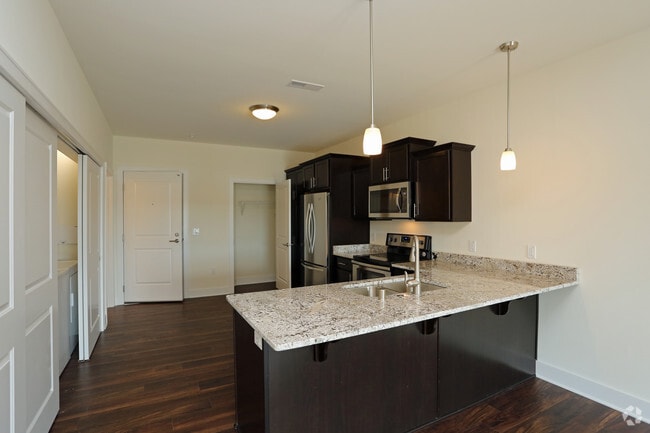 Kitchen - The View at Towne Center