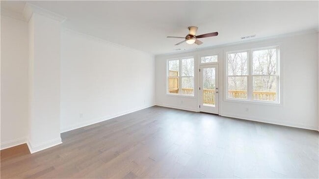 Photo - 141 Basil St