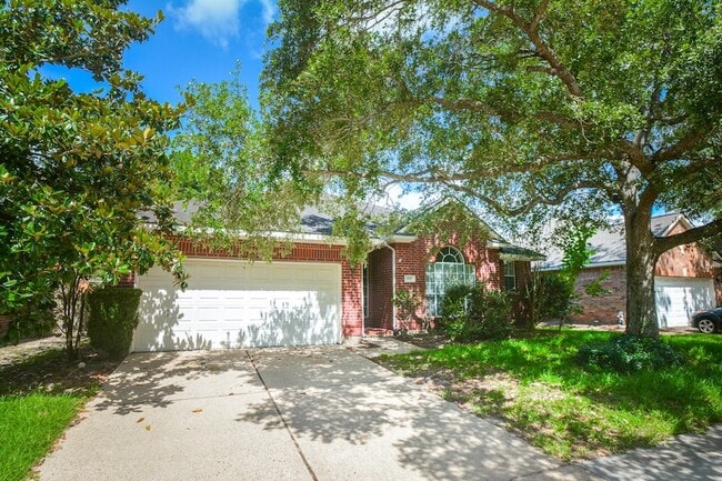 Photo - 918 Tennyson Dr