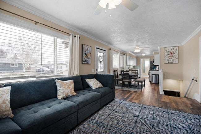 Photo - 428 Edwards Ave Unit ID1249885P