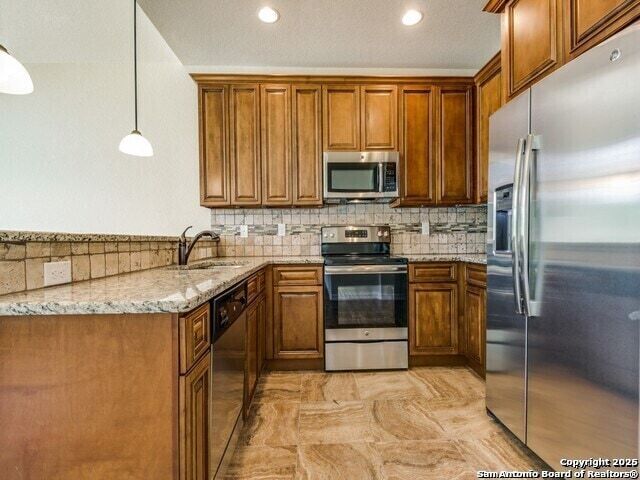 Building Photo - 2544 Puter Creek Rd
