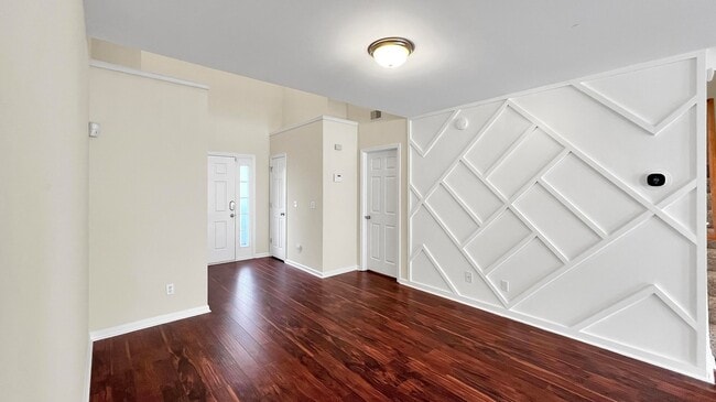 Photo - 4824 Willow Brook Ln