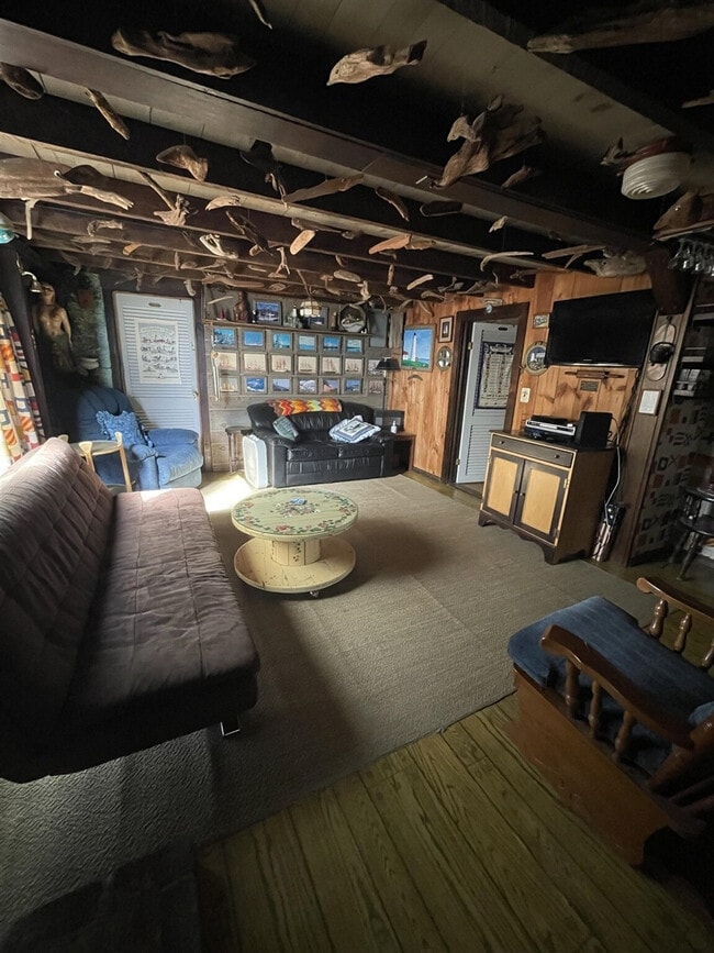 Building Photo - 775 ME-11 Unit ID1255644P