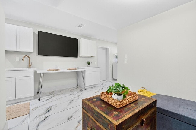 Photo - 10538 55th Ave Unit ID1354465P