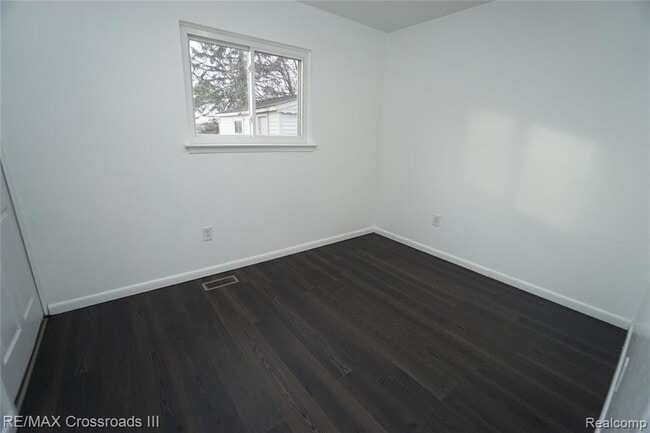 Photo - 11012 Jackson St