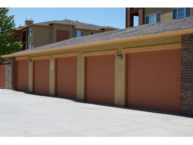 Add a detached garage! - Refresh