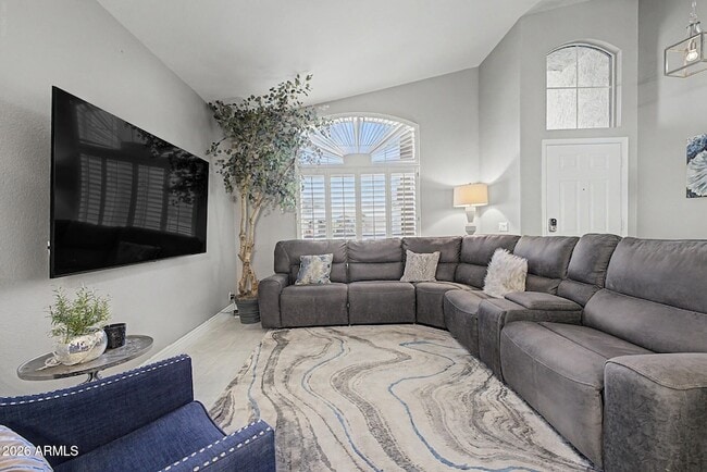 Photo - 9026 W Escuda Dr