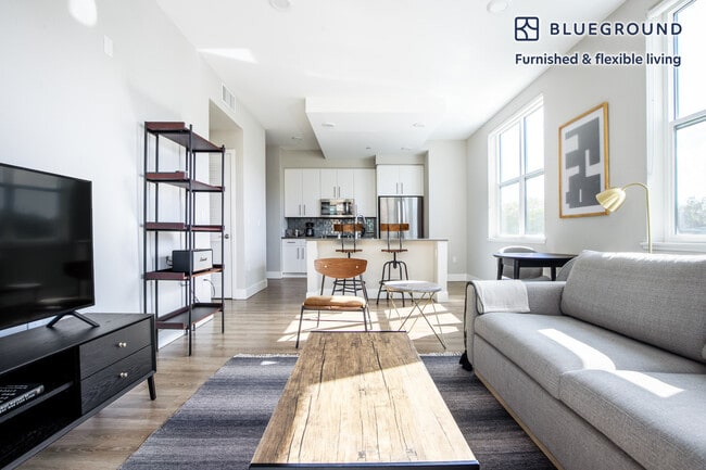 Building Photo - 331 El Camino Real Unit FL2-ID439