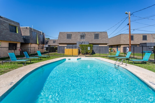 Pool - Aqua 16 Apartments