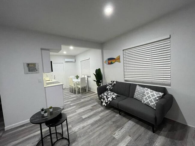 Photo - 1111 SW 37th Ave Unit ID1056531P