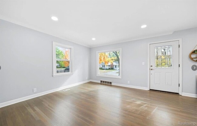 Photo - 4214 Berkshire Rd