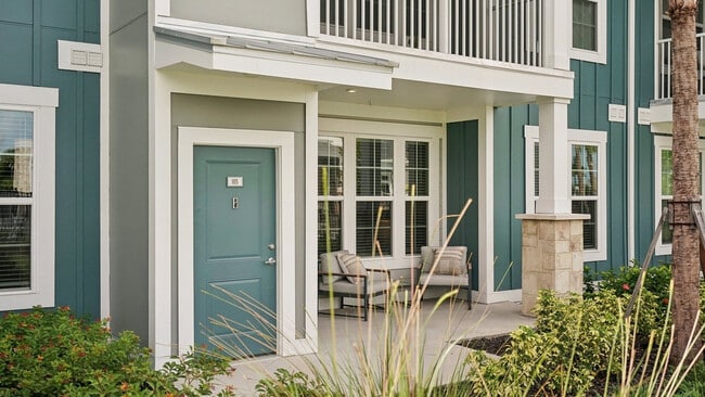 Photo - Springs at West Port