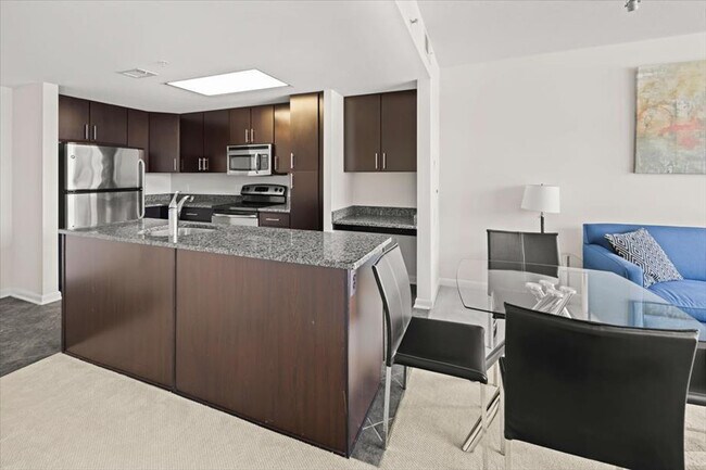 Photo - 1405 S Fern St Unit SI ID1039834P