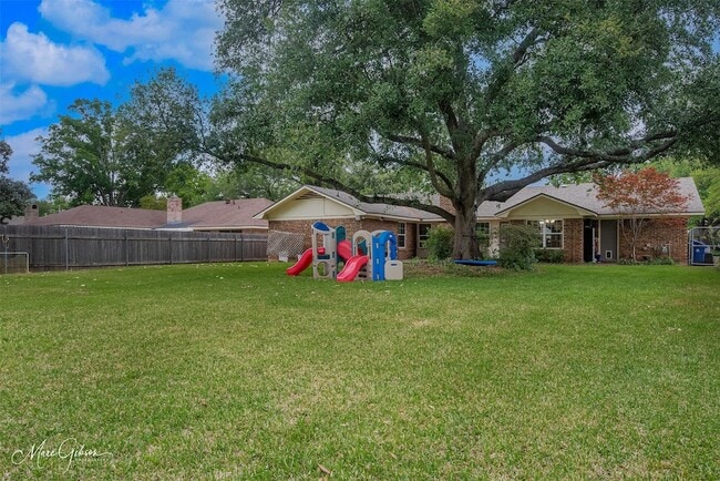 Photo - 7440 Camelback Dr