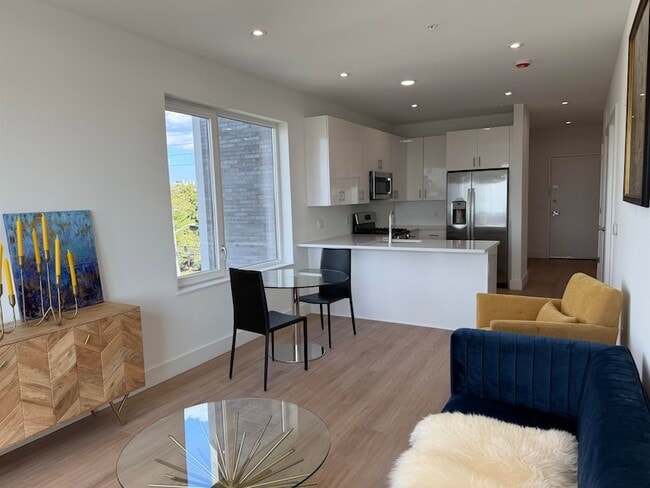 Photo - 3309 Liberty Ave Unit 301