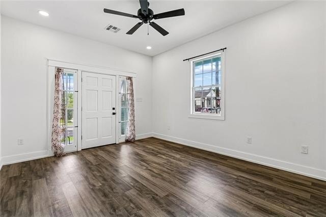 Photo - 431 S Genois St