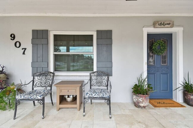 Photo - 907 Crenshaw Lake Rd Unit ID1234468P