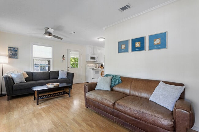 Building Photo - 312 Water St Unit SI ID1473611P