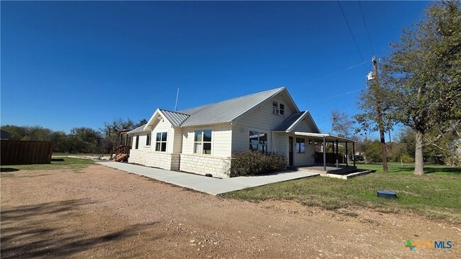 Photo - 16580 Fm 2115