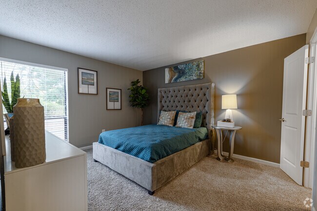 2BR, 1.5BA - 986SF - Kenya - Primary Bedroom - The Pines of Cloverlane Apartments