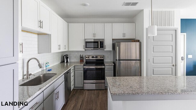 Photo - 100 Wildwood Ct Unit 528