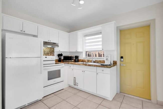 Photo - 1850 SW 24th St Unit ID1254557P