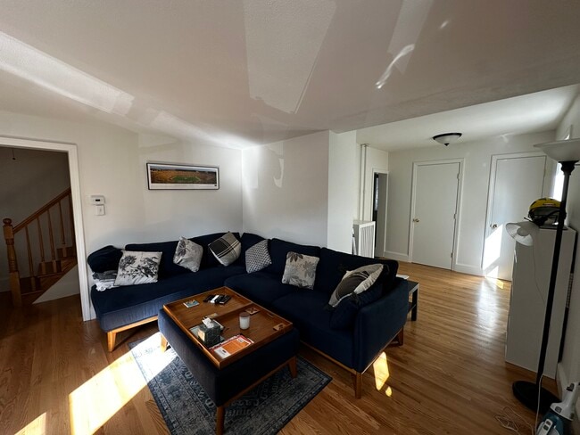 Nashua - 16 Nashua St